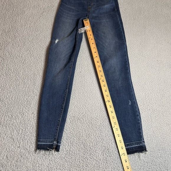 Spanx Jeans Womens XS Medium Wash Distressed Ankle Skinny Fit Pull On Jeans - Picture 8 of 11